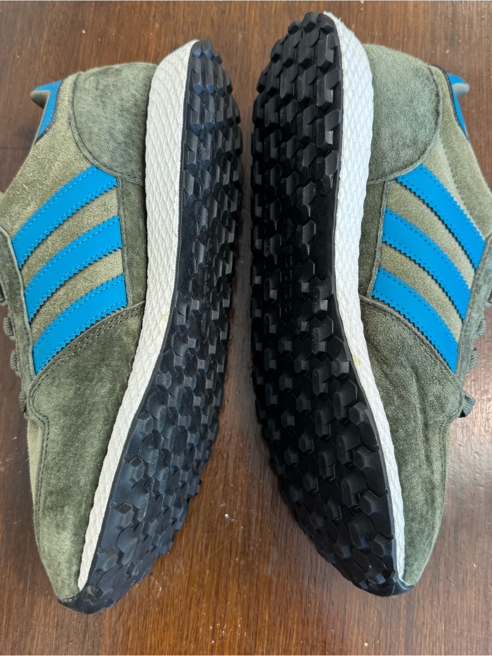 adidas Forest Grove Raw Khaki Green Teal Men's 7 Shoes EE8970 Rare Color - Picture 3 of 10